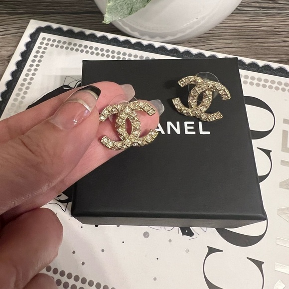 Chanel Gold Crystal CC Earrings - Picture 2 of 7